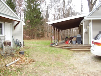 7781 W Hagar Shore Rd, Coloma, MI 49038 - photo 4