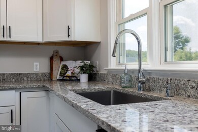 267 W Lee Hwy, New Market, VA 22844 - photo 4