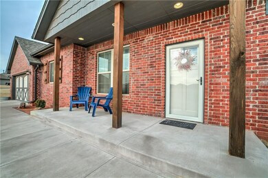 7000 Cherokee Crossing E, Warr Acres, OK 73132 - photo 4