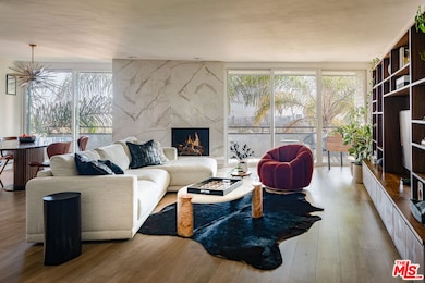 8401 Fountain Ave unit 12, West Hollywood, CA 90069 - photo 3