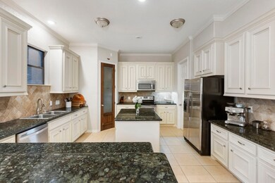 1898 Longmire Rd unit 8, Conroe, TX 77304 - photo 6