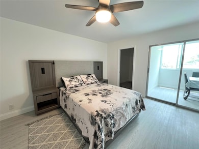 462 Keswick C, Deerfield Beach, FL 33442 - photo 6