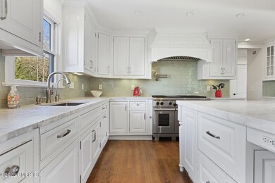 81 Hendrie Ave, Riverside, CT 06878 - photo 6