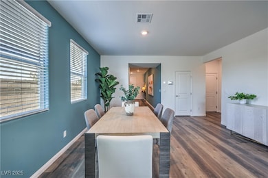 Photos are of model home. Actual finishes may vary;
