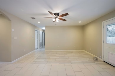 1240 Carla St, Denison, TX 75020 - photo 3