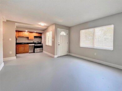 1090 Cocoanut Ave unit 2, Sarasota, FL 34236 - photo 5