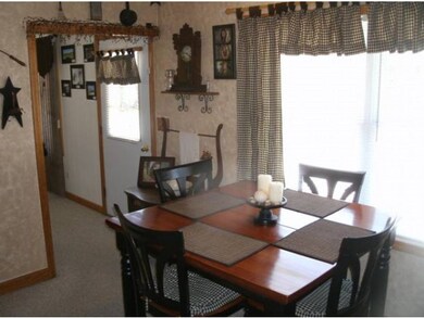 105 Richardson Rd, Barre, VT 05641 - photo 2