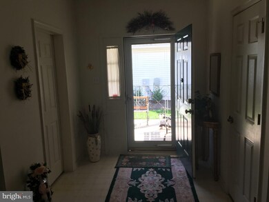 609 W Gray Fox Ln unit 452, Glen Mills, PA 19342 - photo 3