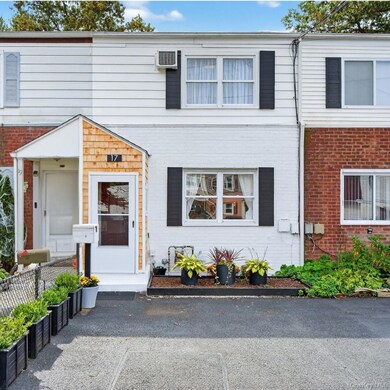 17 S Gilmore Blvd, Wappingers Falls, NY 12590 - photo 2