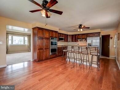 2908 Vermont Ave, Halethorpe, MD 21227 - photo 7