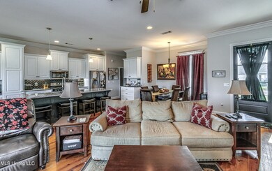 404 Buttonwood Ln-53
