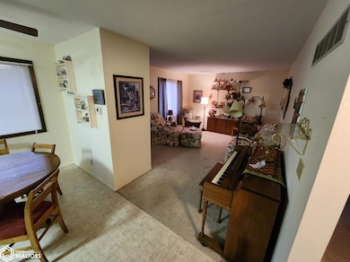 210 N Mill Rd, Buffalo Center, IA 50424 - photo 5