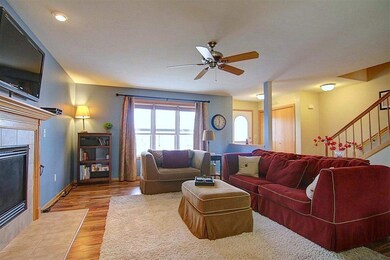 850 Longwood Dr, Oregon, WI 53575 - photo 4