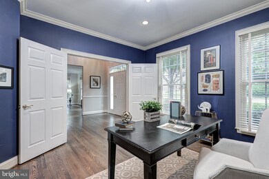 8285 Private Ln, Annandale, VA 22003 - photo 6