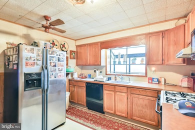 206 208 W Emaus Ave, Allentown, PA 18103 - photo 6