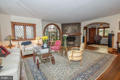 724 E Manoa Rd, Havertown, PA 19083 - photo 7