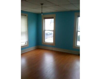 32 Woodland St unit 2, Worcester, MA 01610 - photo 4