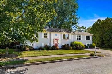 110 Brook Spring Dr, Warwick, RI 02889 - photo 6