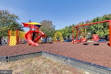 4193 Stockbridge Dr, Dumfries, VA 22025 - photo 4