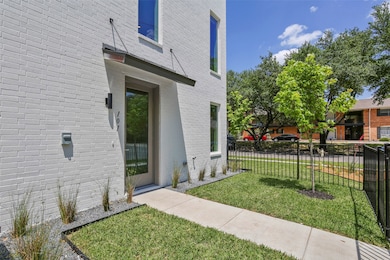 Fenced & Grassed Front Yard!