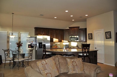 13119 Sweetgum Shores Dr, Houston, TX 77044 - photo 4