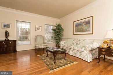 7040 River Oak Ct, Clarksville, MD 21029 - photo 4