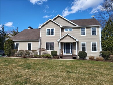 289 Mulberry Dr, Wakefield, RI 02879 - photo 2