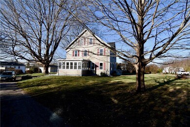 584 Bound Rd, Woonsocket, RI 02895 - photo 5