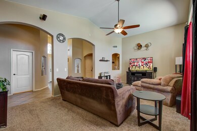 2015 E Smoke Tree Rd, Gilbert, AZ 85296 - photo 7