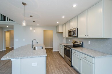 508 Copper Creek Dr, Mount Washington, KY 40047 - photo 4