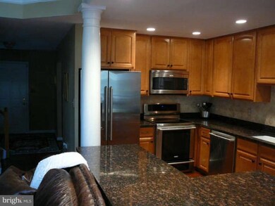 111 Connemara Dr, Sterling, VA 20164 - photo 5