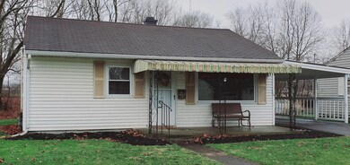 715 Cherokee Dr, Lancaster, OH 43130 - photo 2