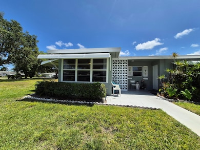 910 South Dr unit A, Delray Beach, FL 33445 - photo 2