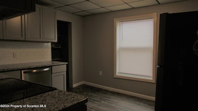 502 George St unit 502-2, Throop, PA 18512 - photo 2