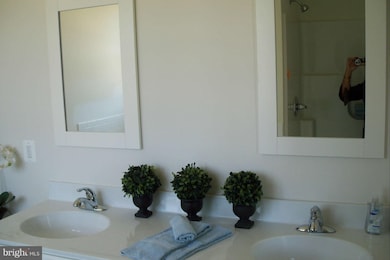 326 Margate Dr, Glen Burnie, MD 21060 - photo 3