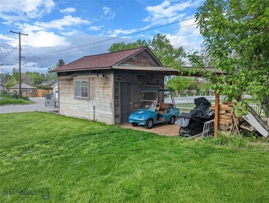 Shed