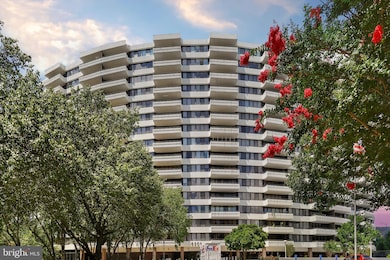 The Olympus unit 1517AND 1515, Alexandria, VA 22304 - photo 4