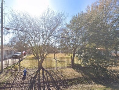 Lot 685, Downs Ln, Houston, TX 77093 - photo 2
