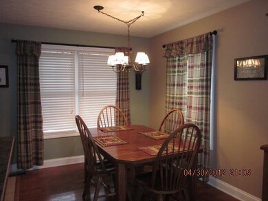 Dining Area...