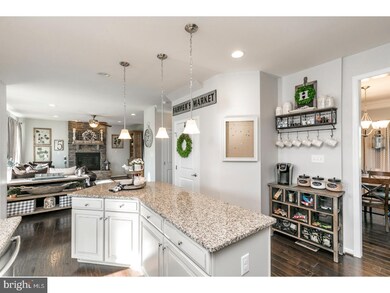 514 Sutton Place, Spring City, PA 19475 - photo 5