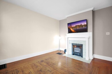 8-web-or-mls-614-e-7th-st