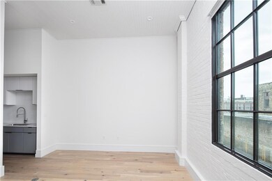 510 Julia St unit 201, New Orleans, LA 70130 - photo 2
