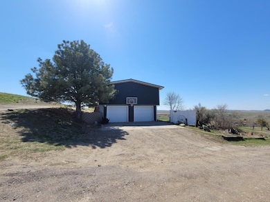 2874 38th St SE, Havre, MT 59501 - photo 4