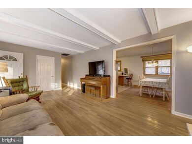 2124 Carriage Ln, Atco, NJ 08004 - photo 5