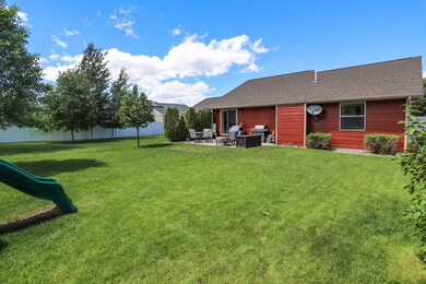 Fully fenced back yard