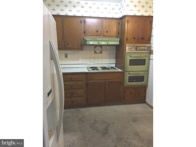 4412 Chandler Dr, Brookhaven, PA 19015 - photo 6