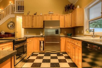 17070 Brown Rd, Dallas, OR 97338 - photo 7