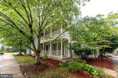 12860 Mill Brook Ct, Woodbridge, VA 22192 - photo 2