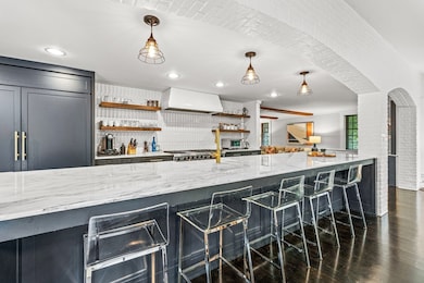 19 Pelham Rd, Weston, MA 02493 - photo 3