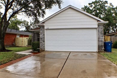 1400 Wilson Dr, Rosenberg, TX 77471 - photo 4